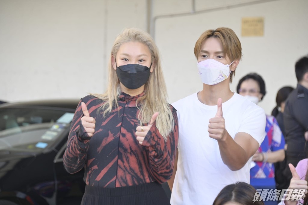 陳柏宇及鄭欣宜